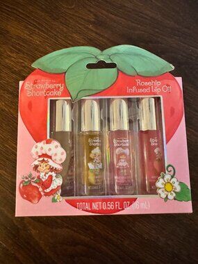 Set Of 4 Strawberry Shortcake Scented Flavored Rosehip Lip Oils Taste Beauty NEW